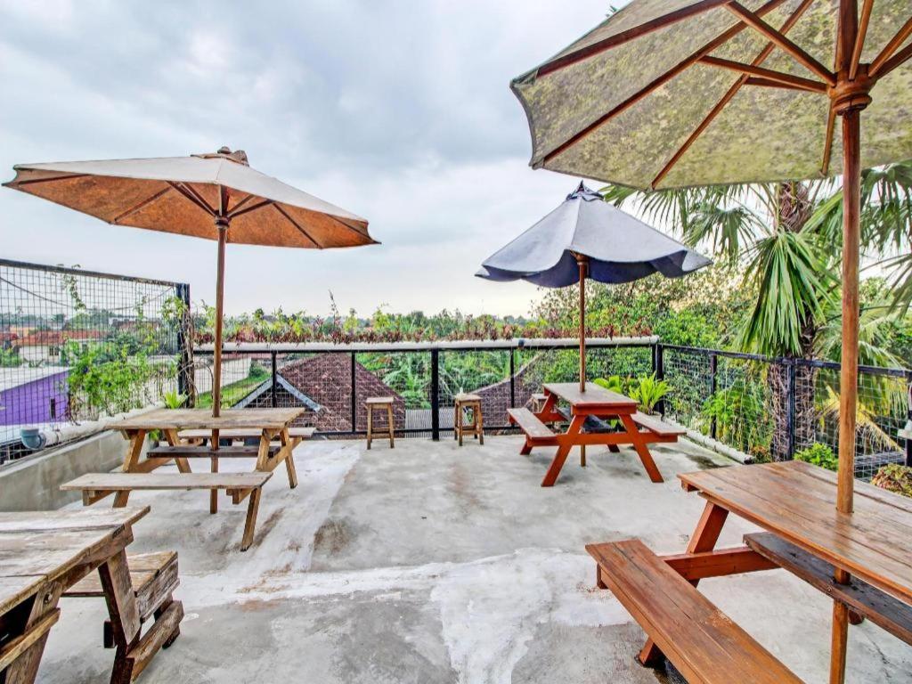 Oyo 92256 Sentosa Residence Yogyakarta Extérieur photo
