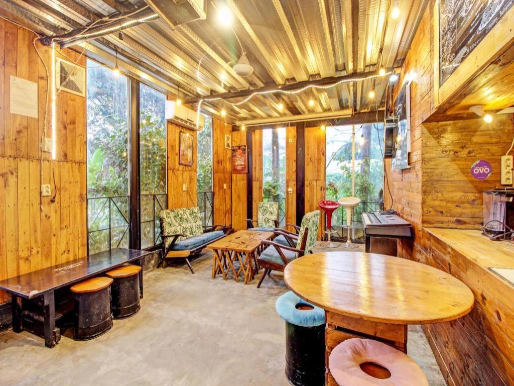 Oyo 92256 Sentosa Residence Yogyakarta Extérieur photo